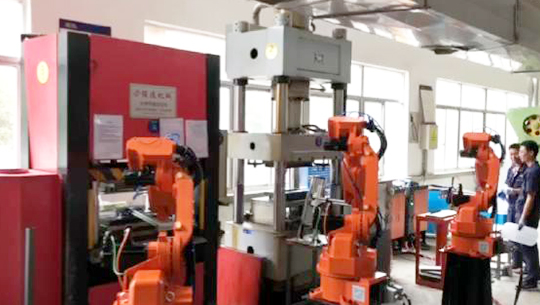 薄板沖壓上下料