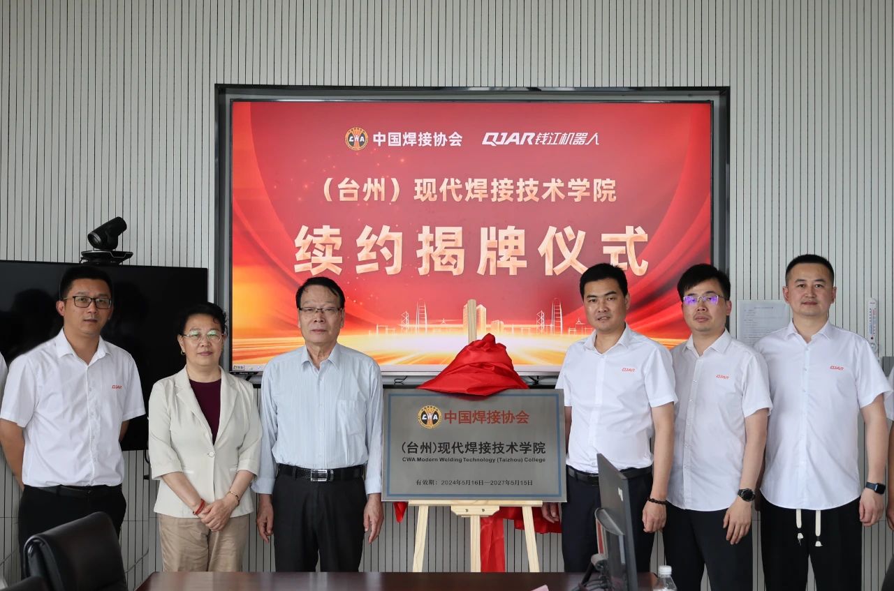 1716879213212350.jpg a4b5dd3a00a3c6342ec7c6d91646852e.jpg